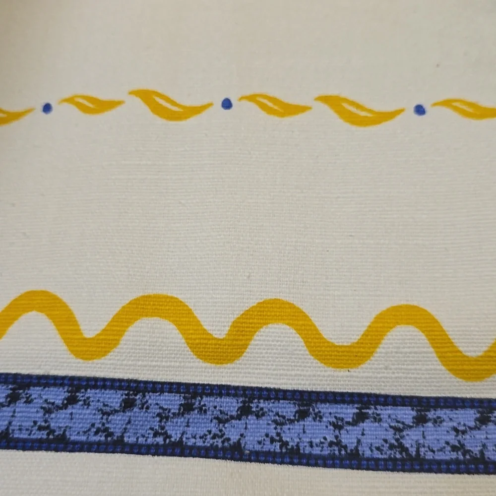 New Place & Time Bumblebee Table Runner‎ Embroidery Wings Cream Gold Blue 14x72